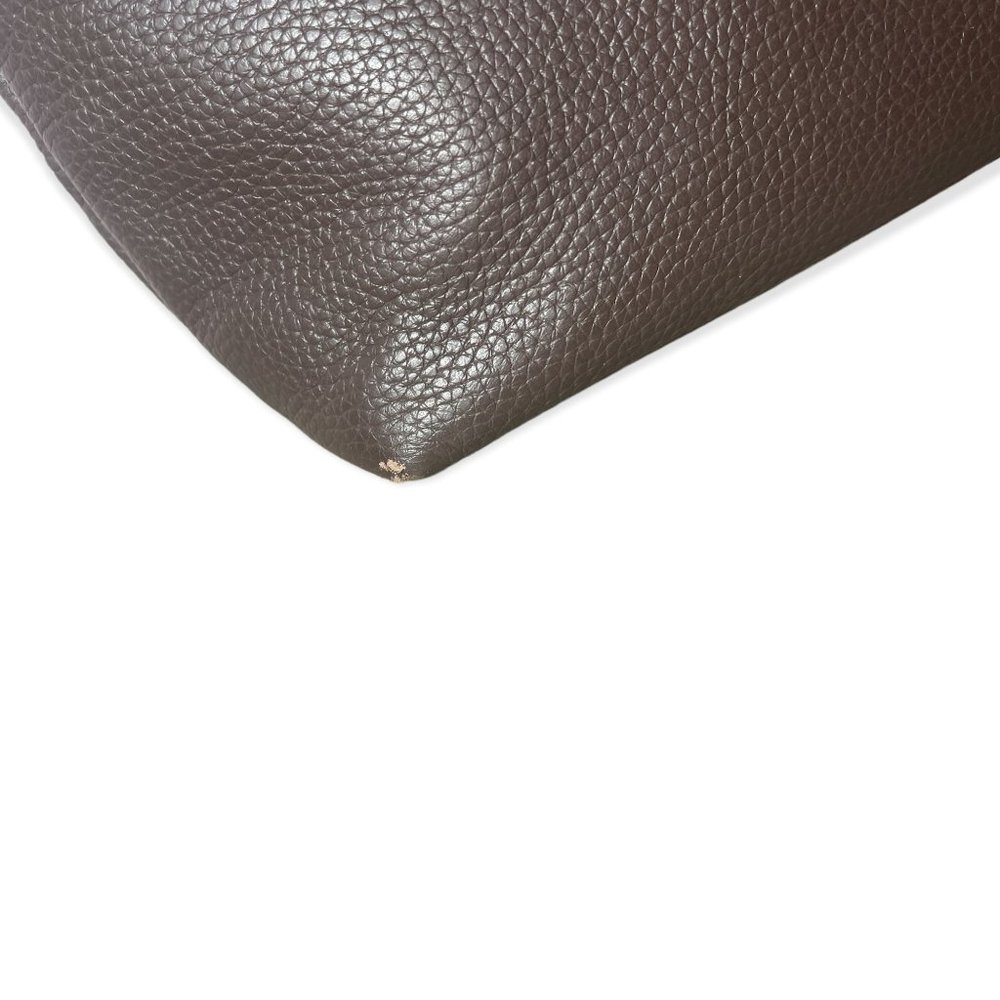SOLD Dooney and Bourke Leather Purse - Picture 5 of 7